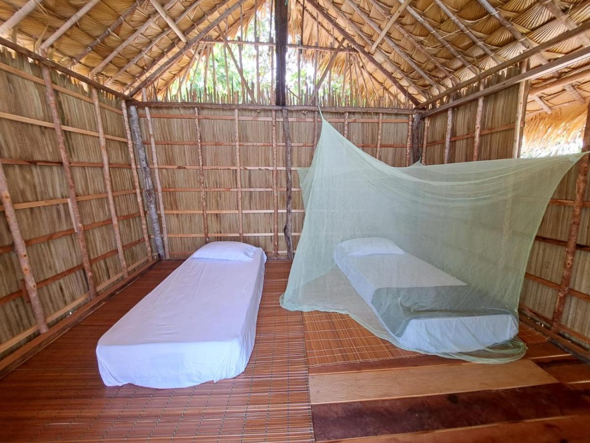 Coco Huts Guest House Waisai Exteriér fotografie
