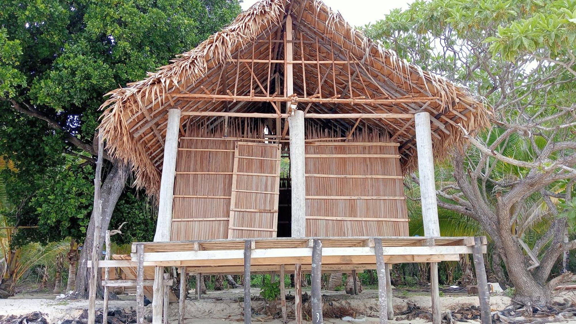 Coco Huts Guest House Waisai Pokoj fotografie